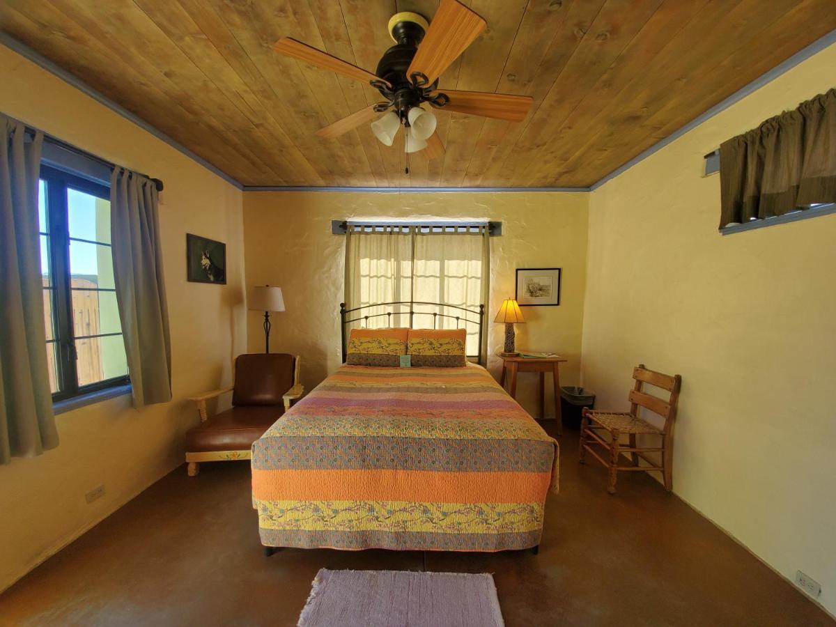 29 Palms Inn ทเวนตีไนน์พาล์มส์ ภายนอก รูปภาพ