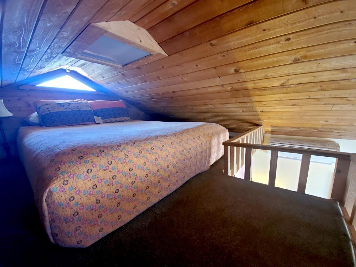 29 Palms Inn ทเวนตีไนน์พาล์มส์ ภายนอก รูปภาพ