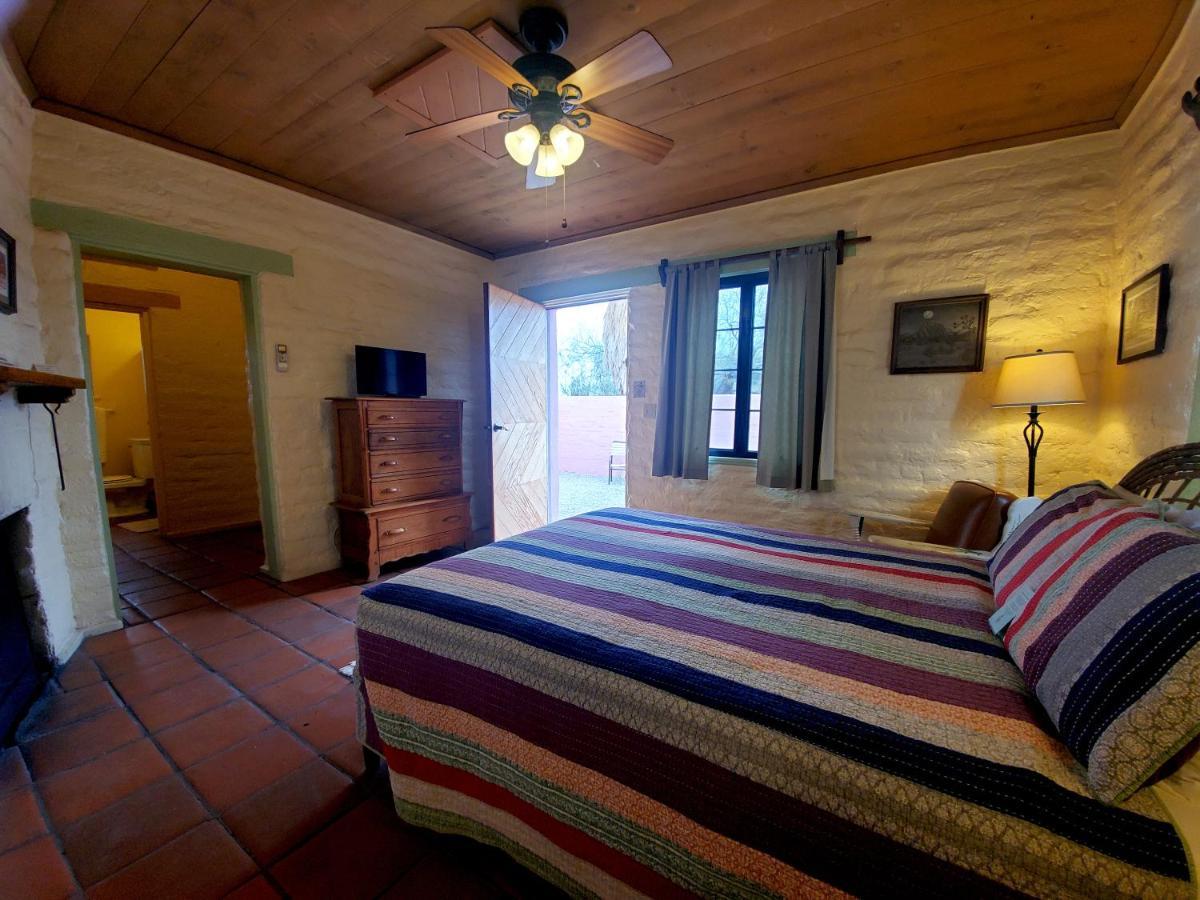 29 Palms Inn ทเวนตีไนน์พาล์มส์ ภายนอก รูปภาพ