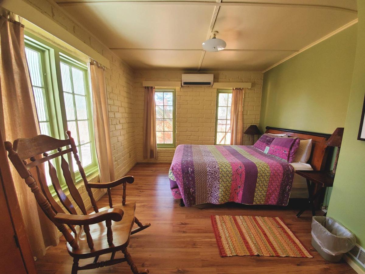 29 Palms Inn ทเวนตีไนน์พาล์มส์ ภายนอก รูปภาพ